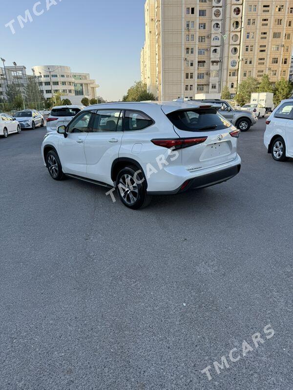 Toyota Highlander 2022 - 570 000 TMT - Aşgabat - img 5