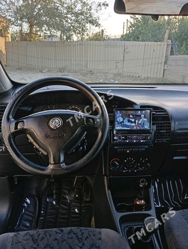 Opel Zafira 1999 - 75 000 TMT - Бахарден - img 2