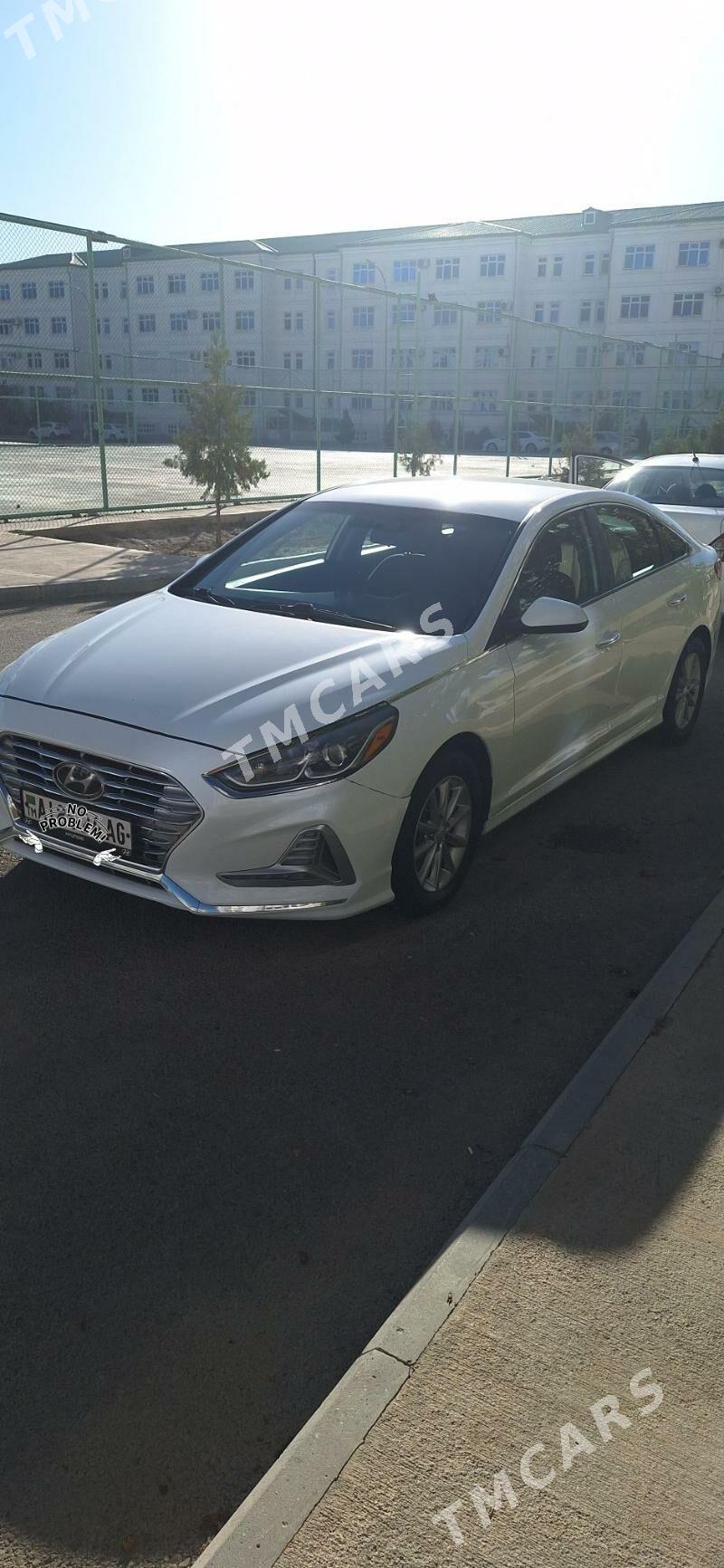 Hyundai Sonata 2018 - 195 000 TMT - Büzmeýin - img 4