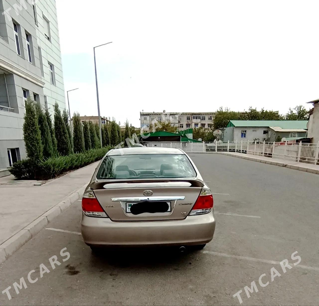 Toyota Camry 2003 - 180 000 TMT - Мары - img 4