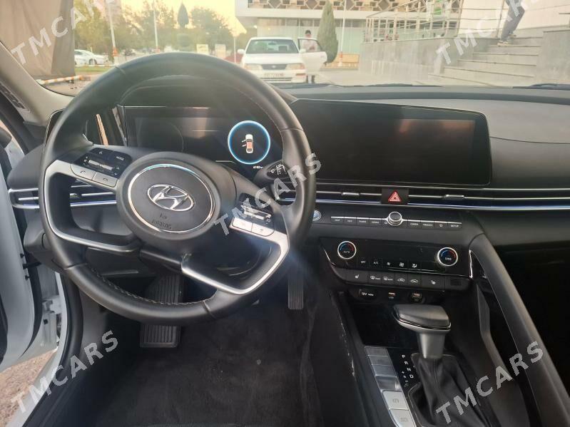 Hyundai Elantra 2022 - 270 000 TMT - Aşgabat - img 5