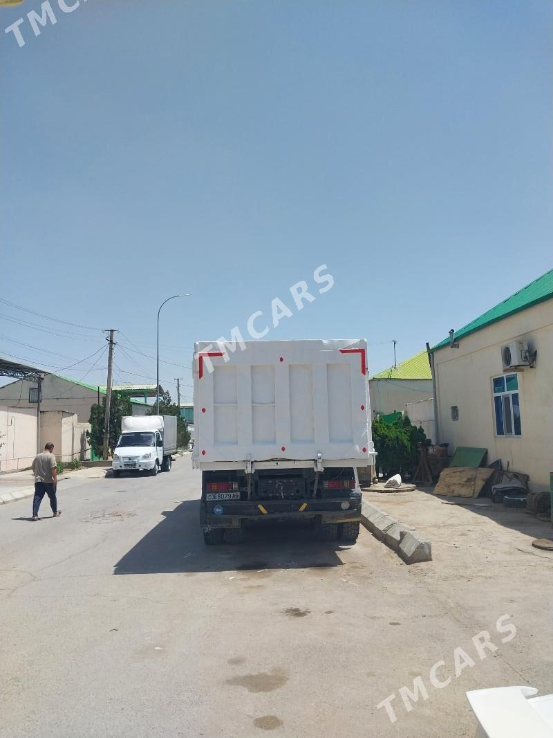 Howo Sinotruk 2004 - 420 000 TMT - Чоганлы - img 4