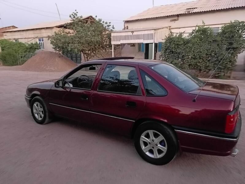 Opel Vectra 1994 - 46 000 TMT - Gubadag - img 5