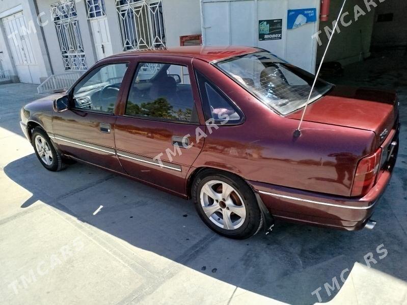 Opel Vectra 1991 - 36 000 TMT - Байрамали - img 3