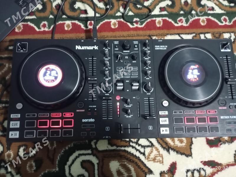 Dj Numark mixtrack platinum fx - Darganata - img 2