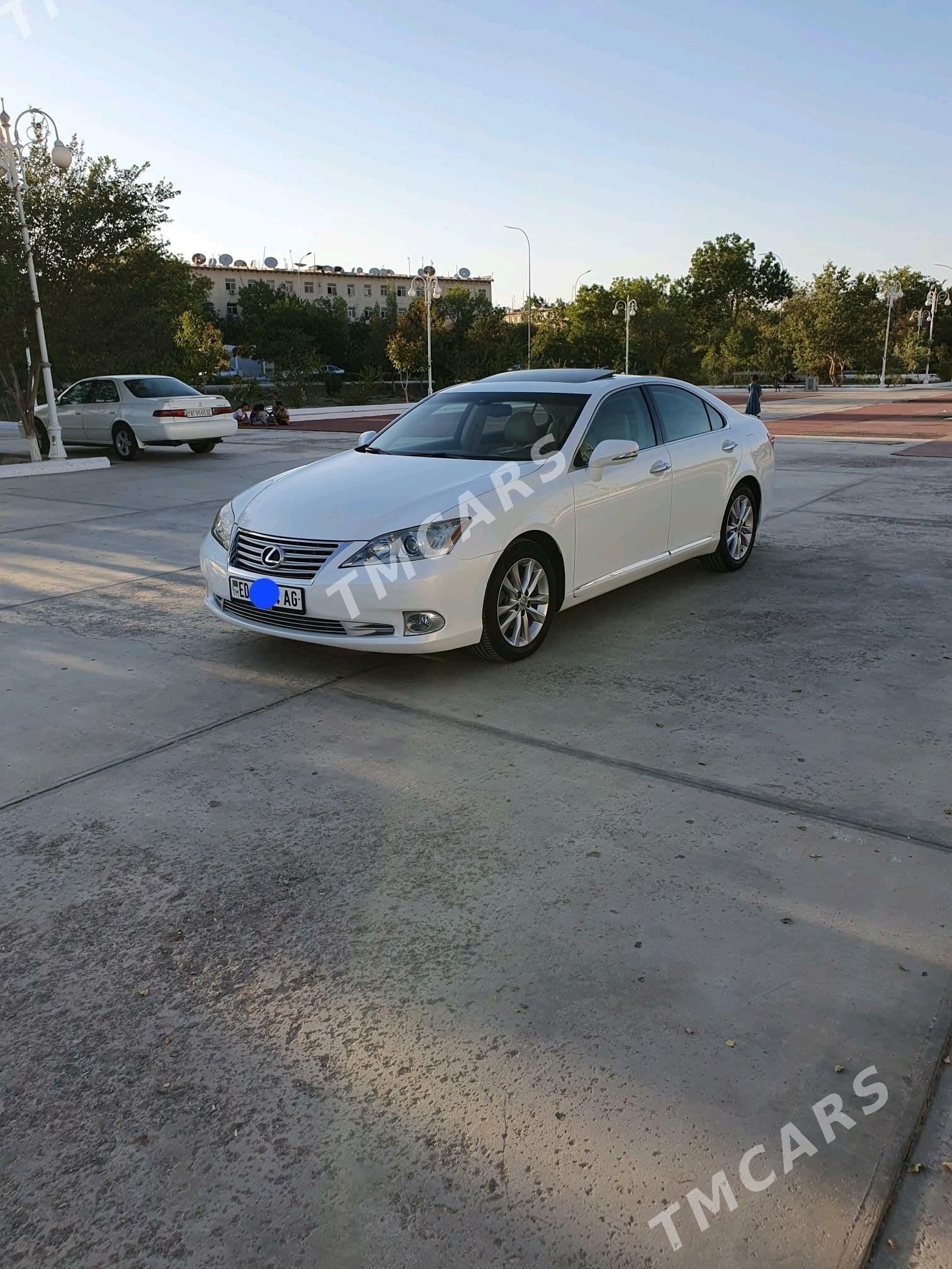 Lexus ES 350 2010 - 290 000 TMT - Дашогуз - img 3