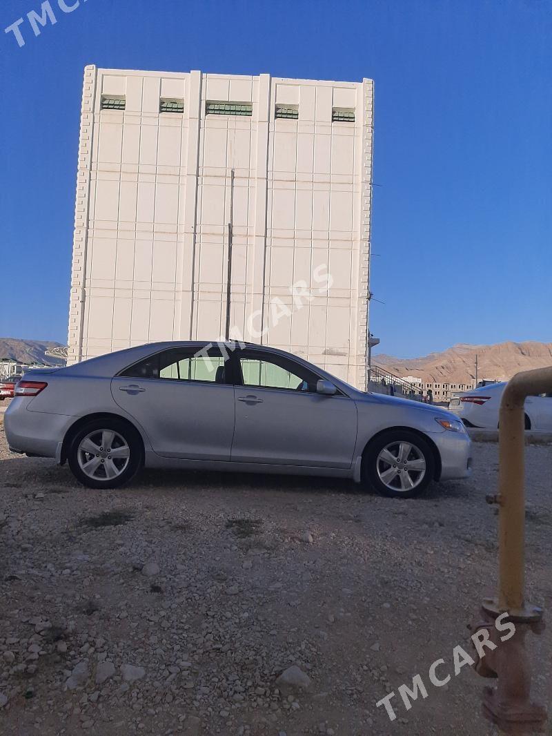 Toyota Camry 2010 - 200 000 TMT - Balkanabat - img 3