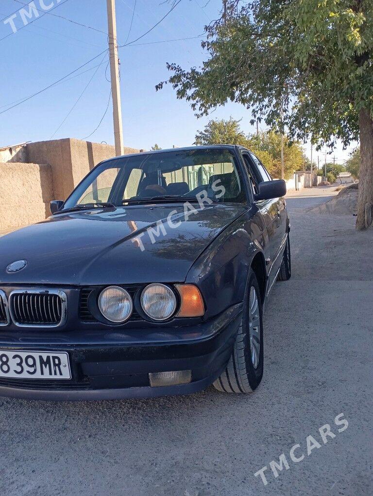 BMW 525 1995 - 45 000 TMT - Ýolöten - img 4