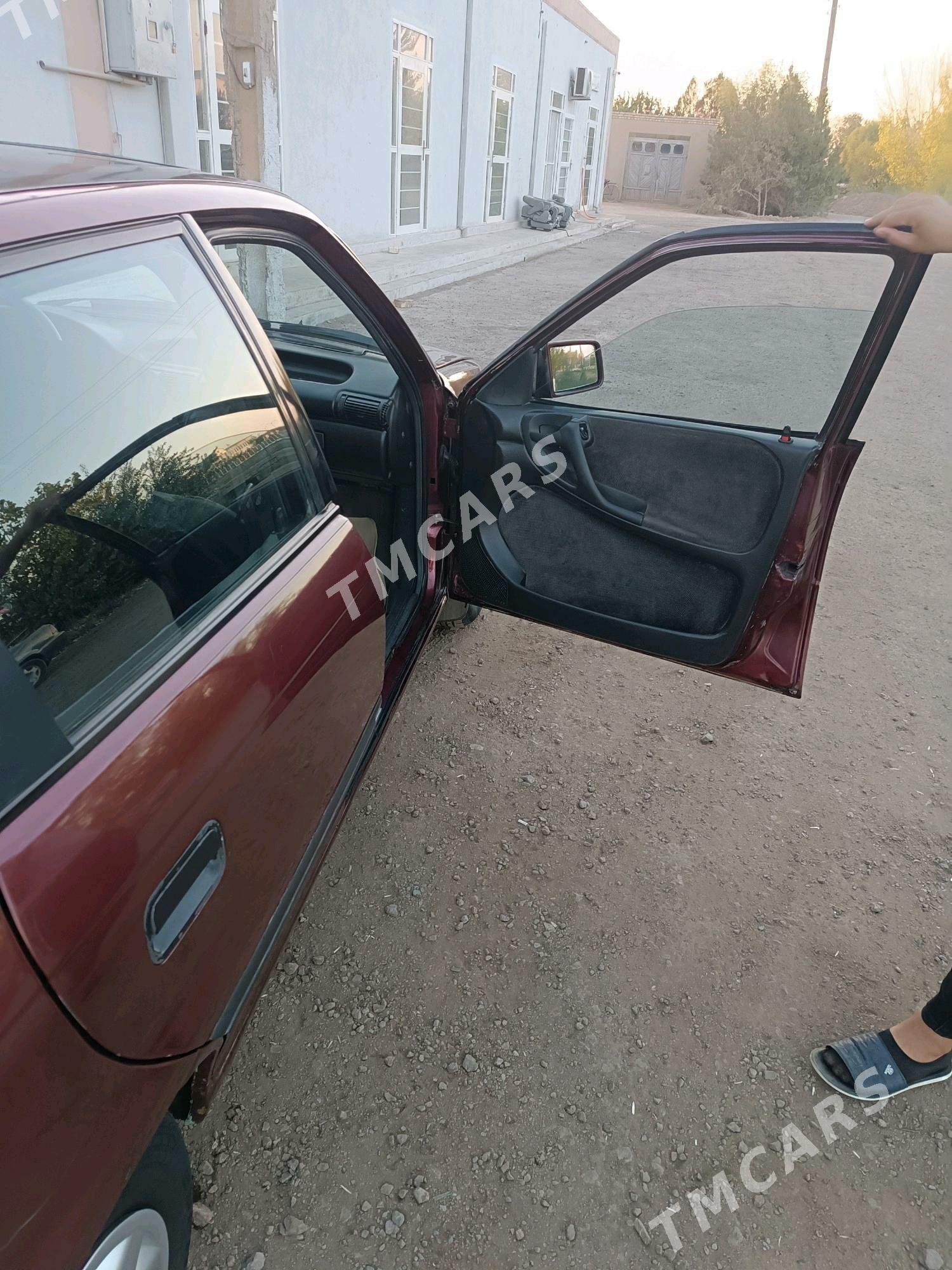 Opel Astra 1991 - 42 000 TMT - Гороглы (Тагта) - img 7