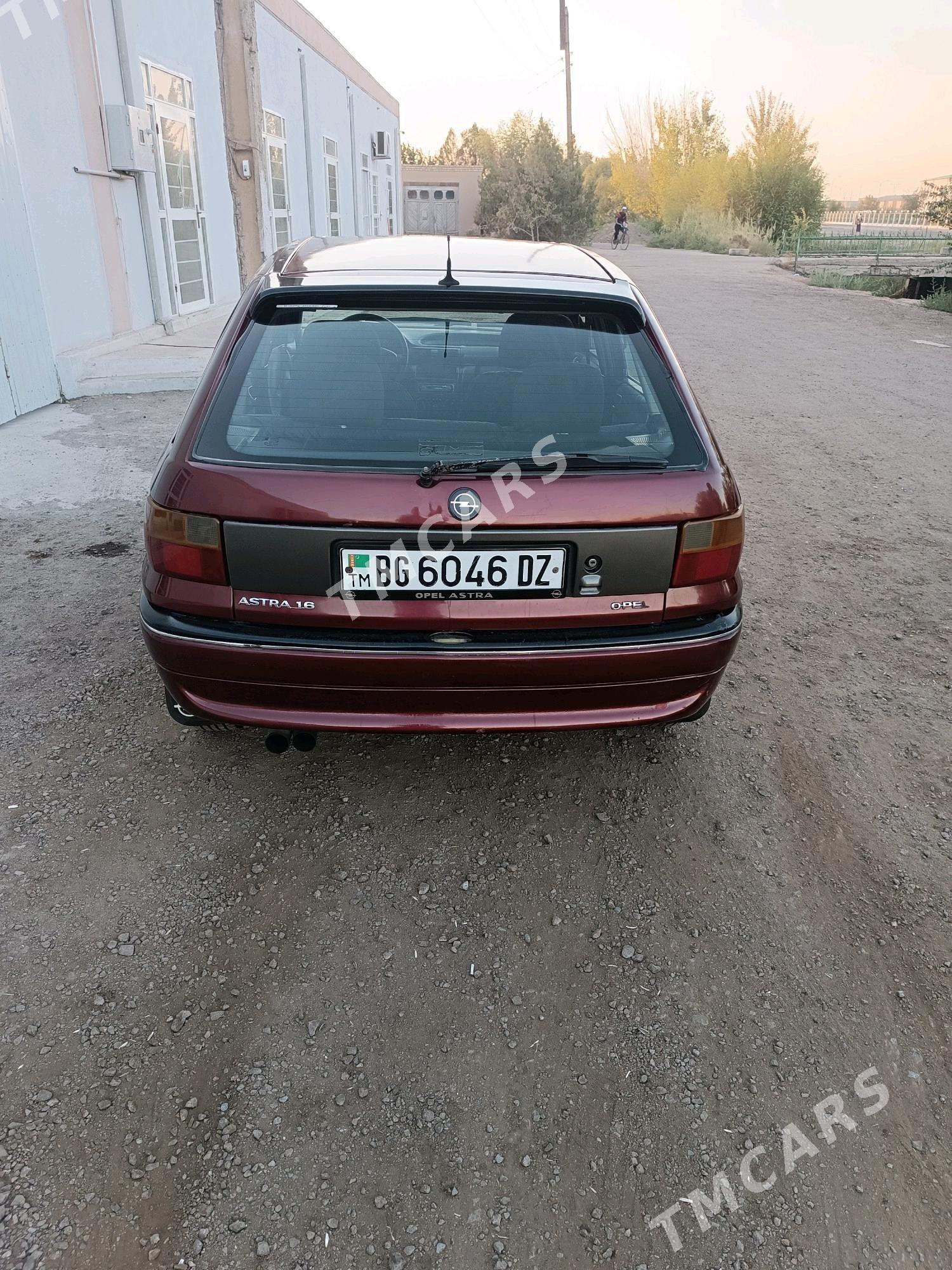 Opel Astra 1991 - 42 000 TMT - Гороглы (Тагта) - img 3