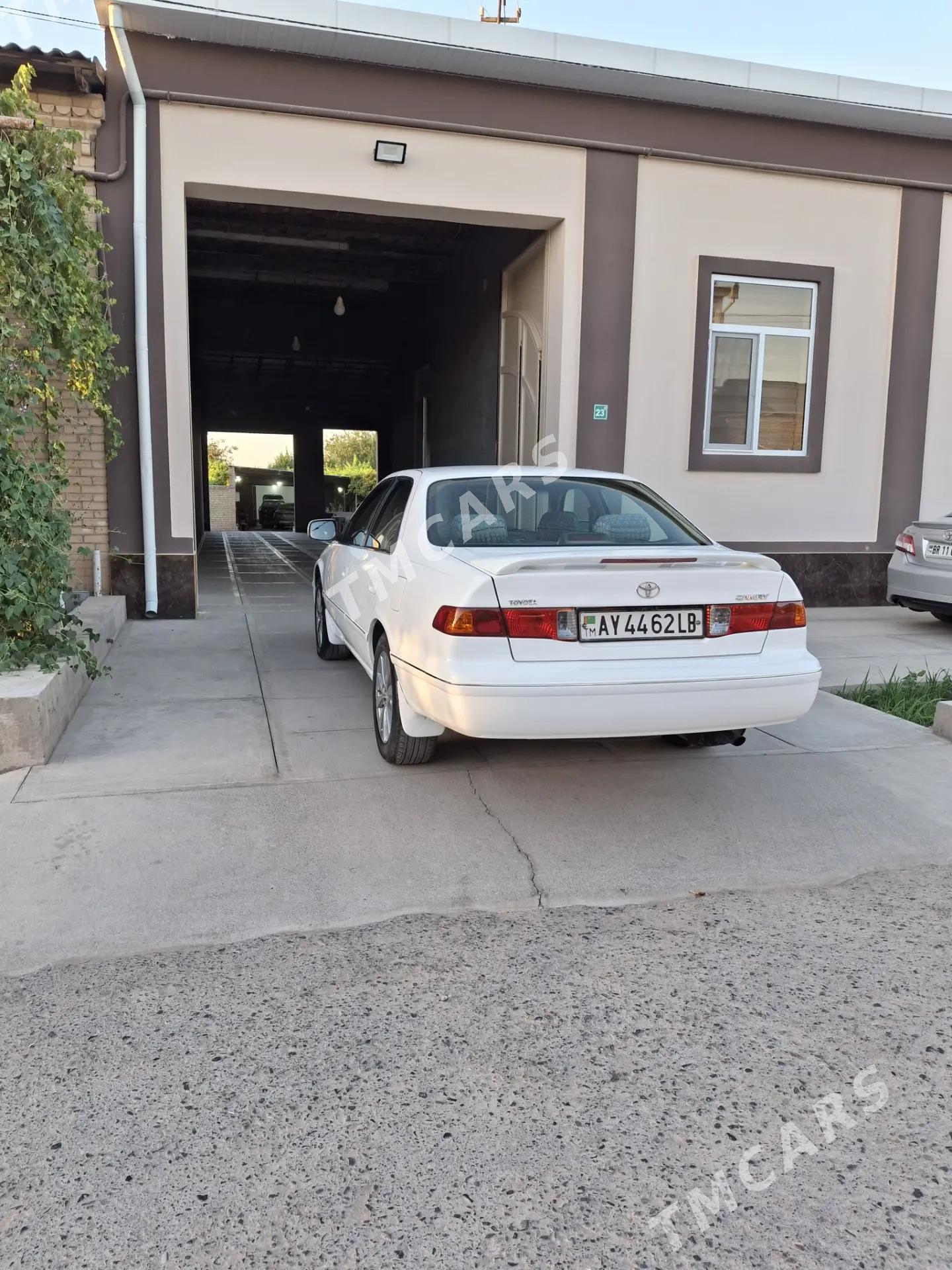 Toyota Camry 1999 - 130 000 TMT - Туркменабат - img 2