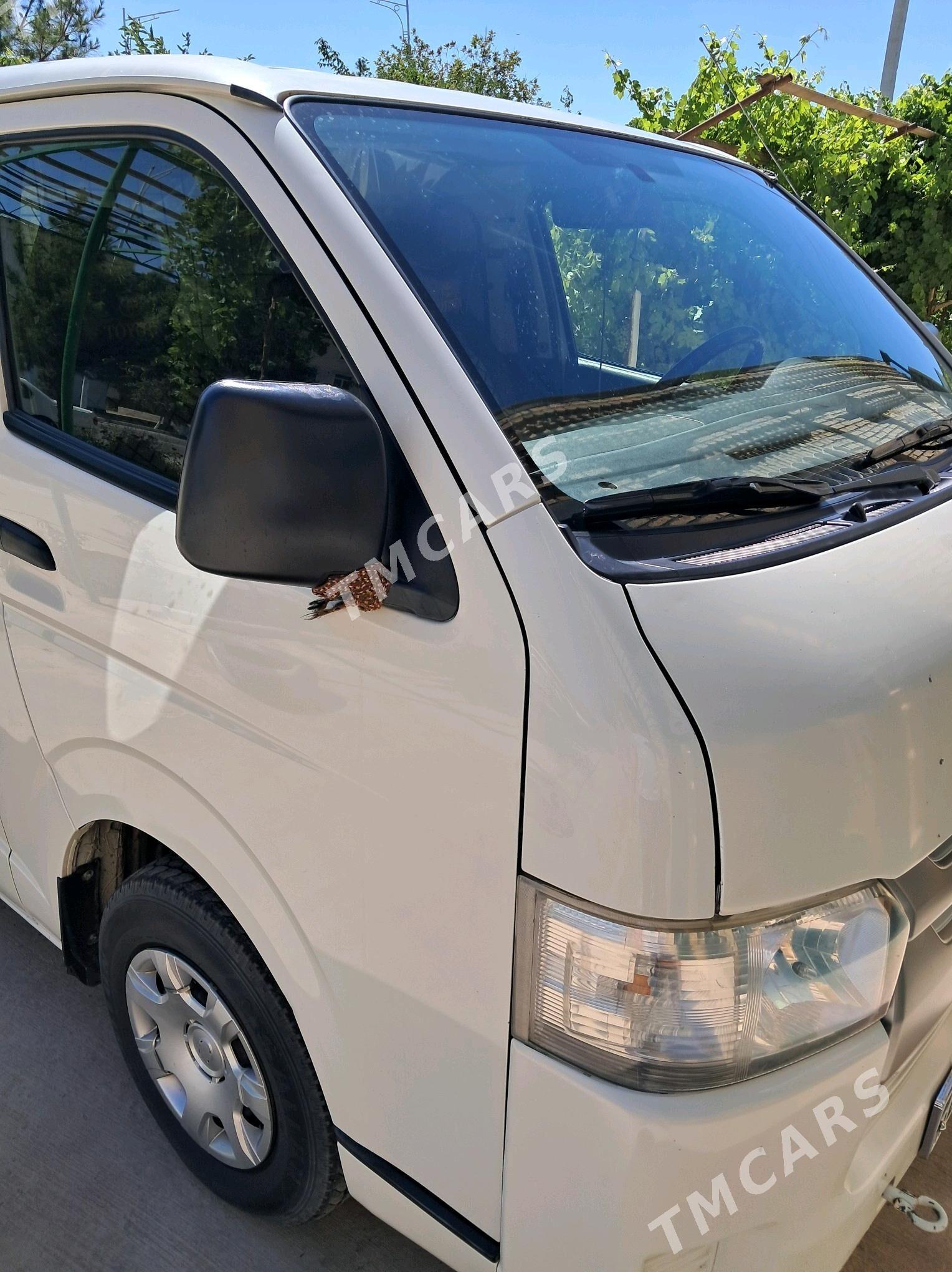 Toyota Hiace 2017 - 365 000 TMT - Mary - img 3