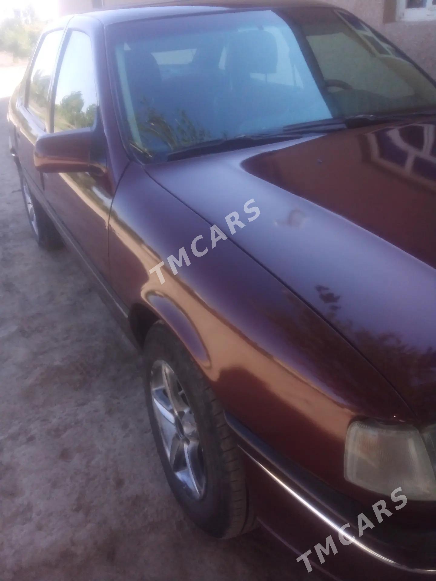 Opel Vectra 1991 - 40 000 TMT - Болдумсаз - img 3