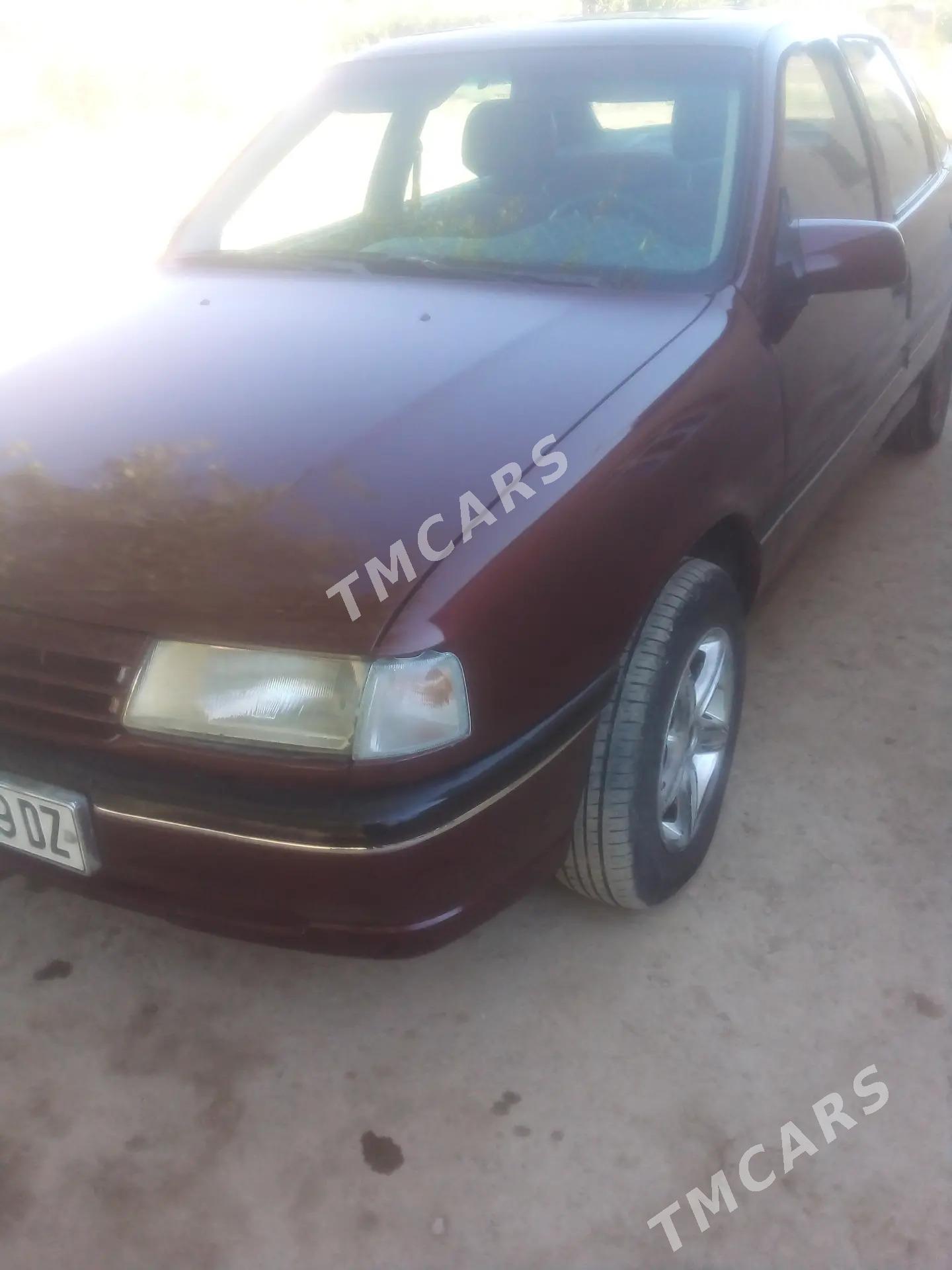 Opel Vectra 1991 - 40 000 TMT - Болдумсаз - img 6