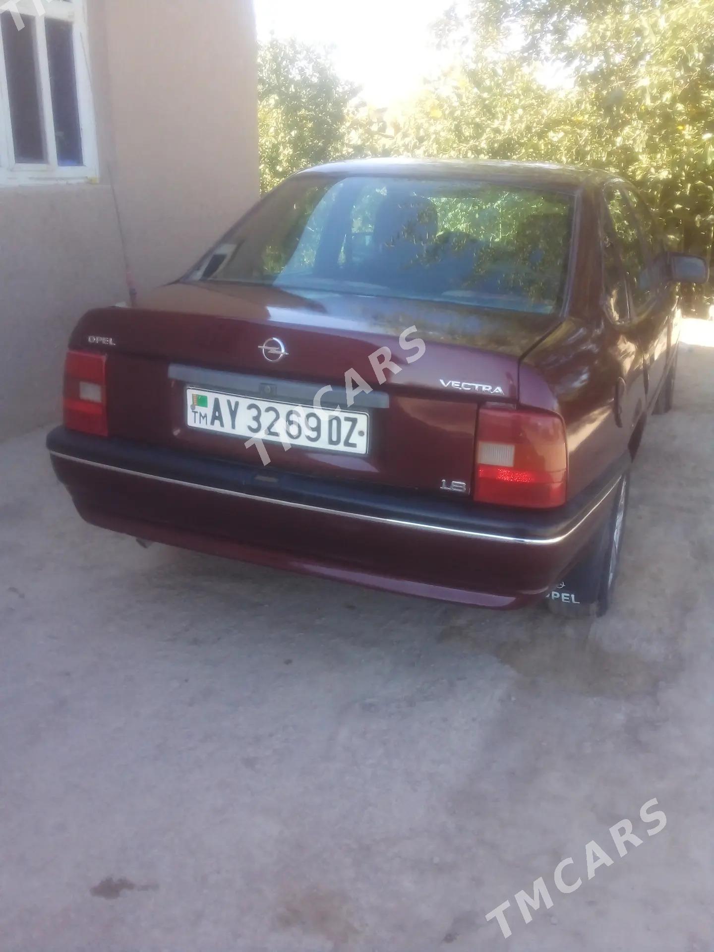 Opel Vectra 1991 - 40 000 TMT - Болдумсаз - img 4