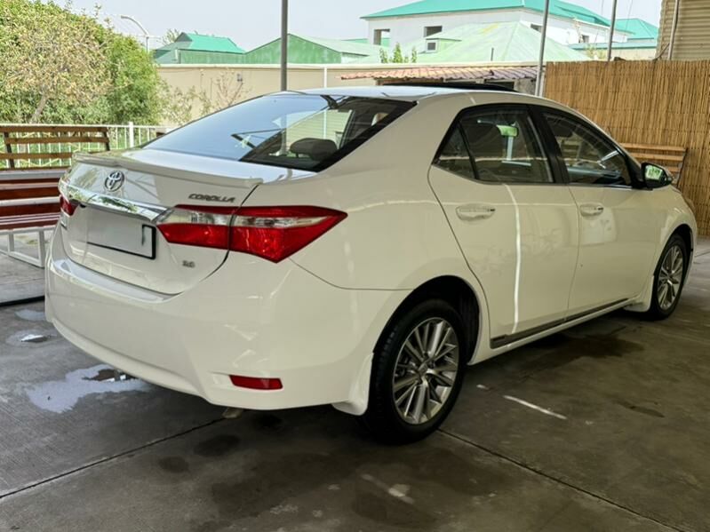 Toyota Corolla 2014 - 250 000 TMT - Ашхабад - img 4
