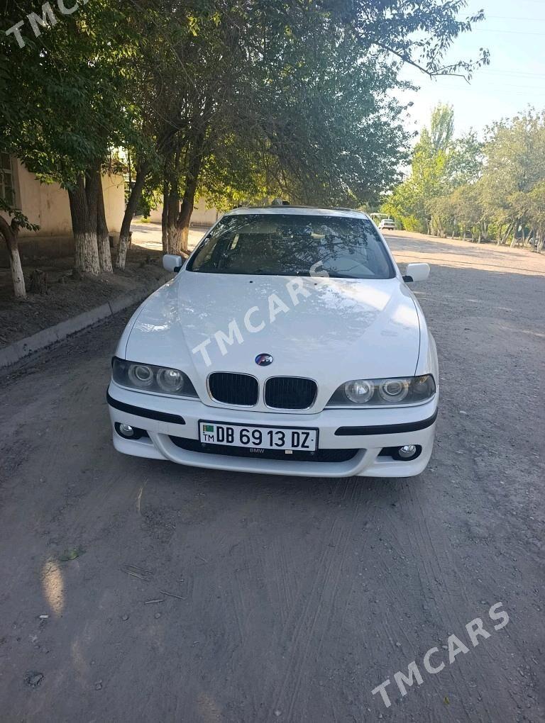 BMW 525 2002 - 118 000 TMT - Дашогуз - img 4