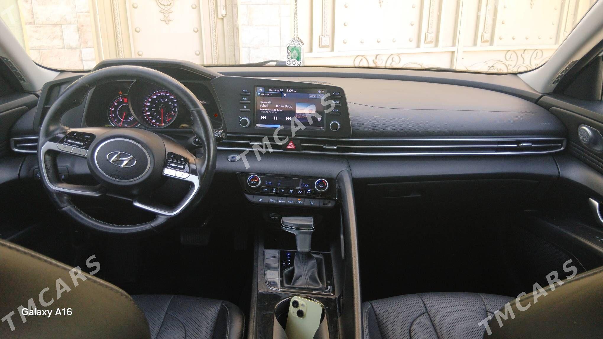 Hyundai Elantra 2021 - 263 000 TMT - Aşgabat - img 7