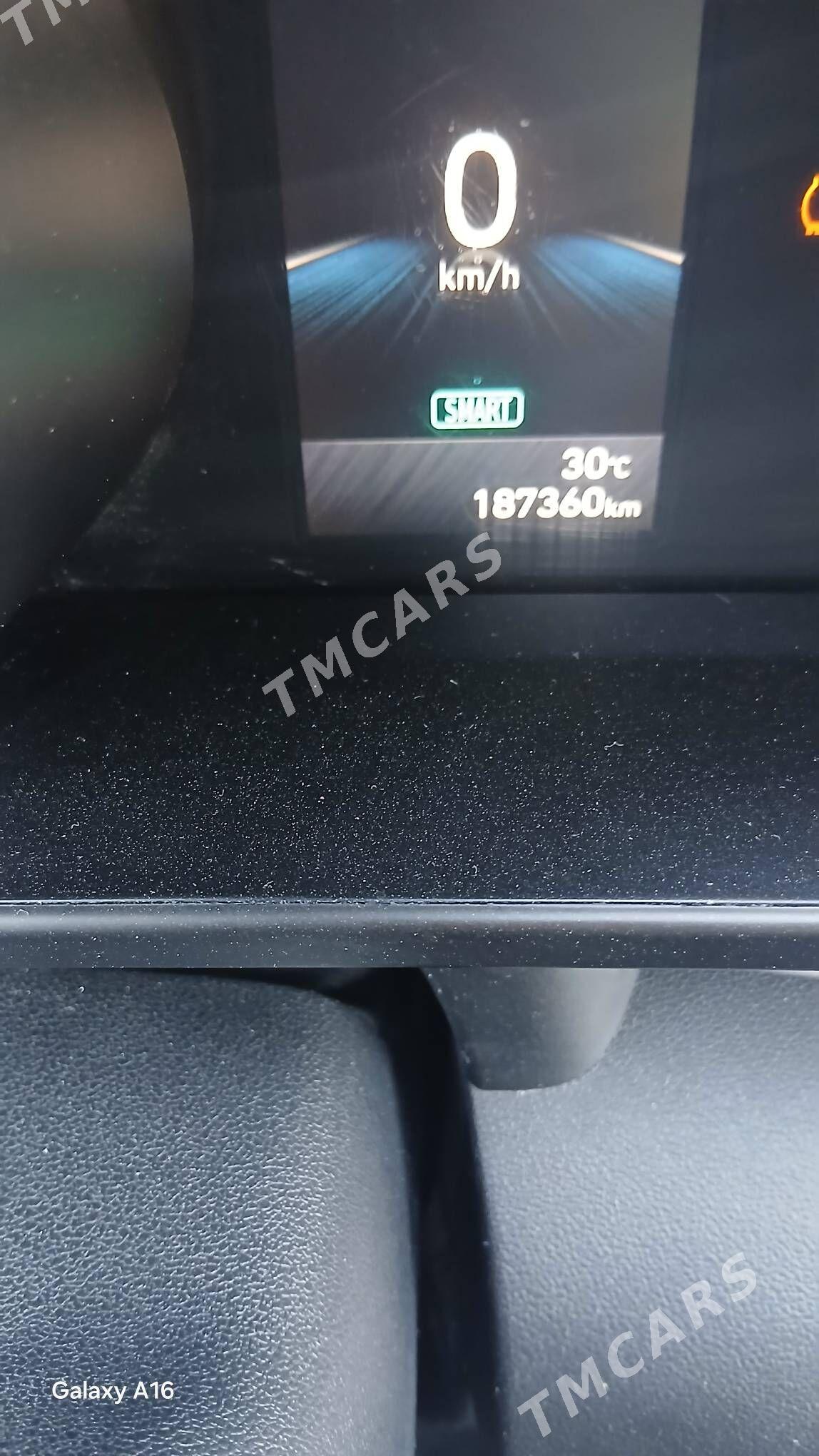 Hyundai Elantra 2021 - 263 000 TMT - Aşgabat - img 2