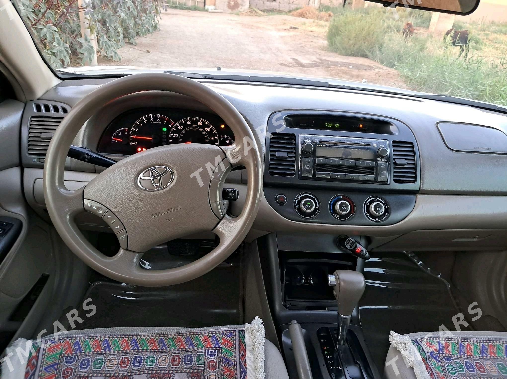 Toyota Camry 2005 - 160 000 TMT - Köneürgenç - img 4