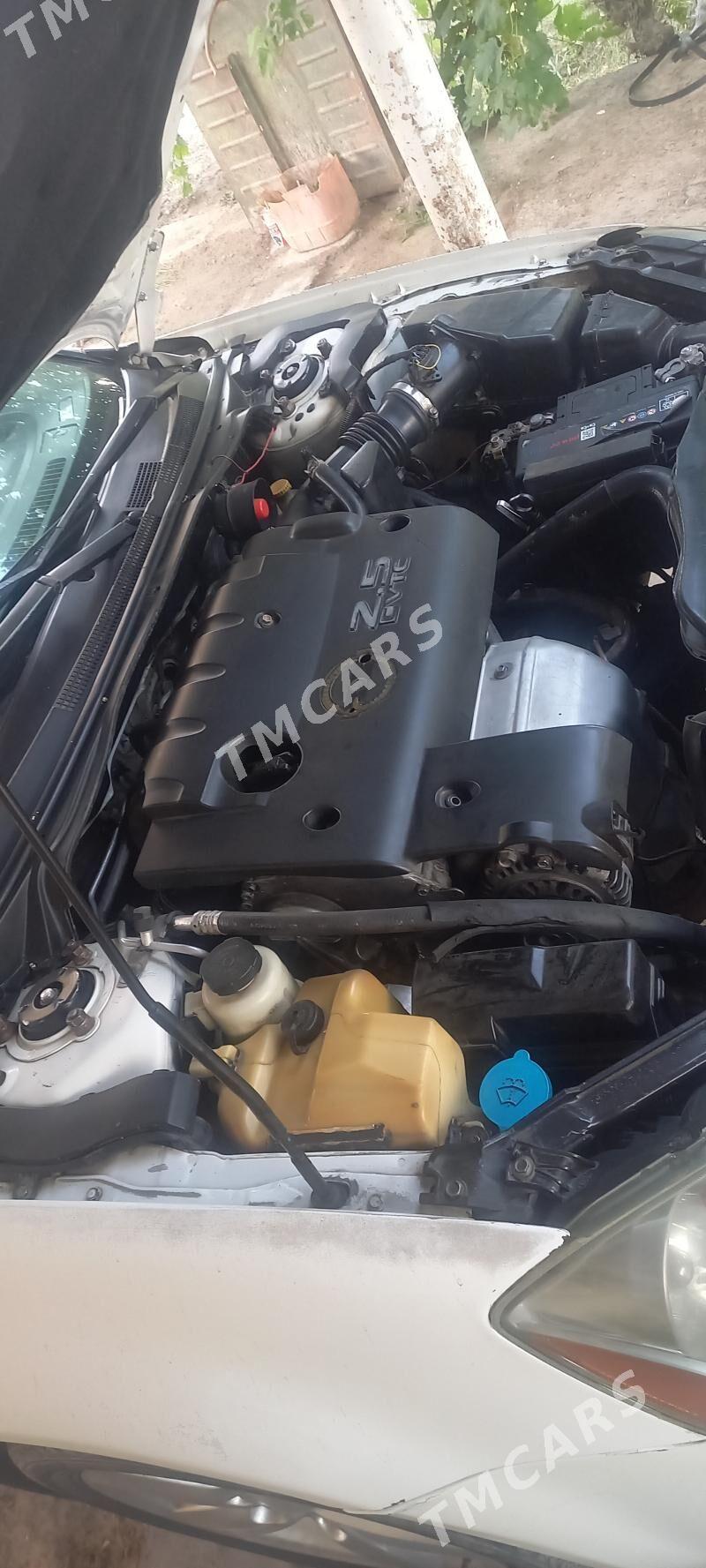 Nissan Altima 2003 - 70 000 TMT - Мары - img 7