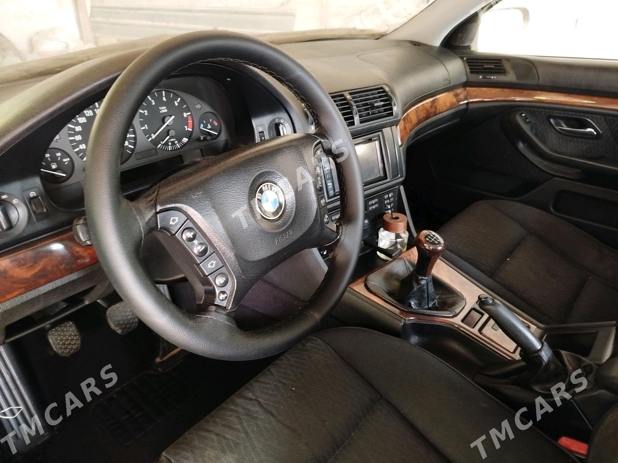 BMW 528 2002 - 96 000 TMT - Эсенгулы - img 5