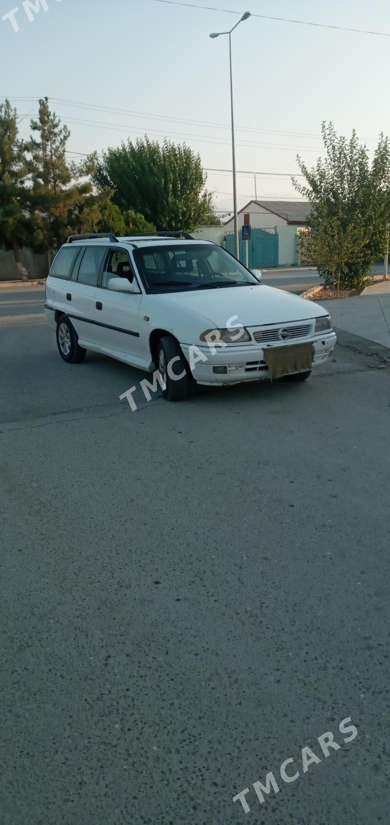 Opel Astra 1995 - 43 000 TMT - Бахарден - img 2