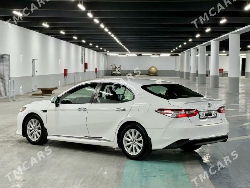 Toyota Camry 2018 - 290 000 TMT - Херрикгала - img 6