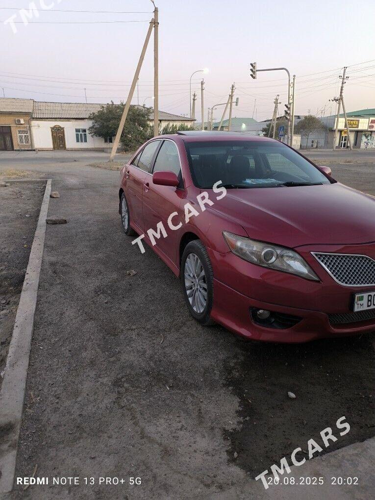 Toyota Camry 2011 - 185 000 TMT - Дашогуз - img 5