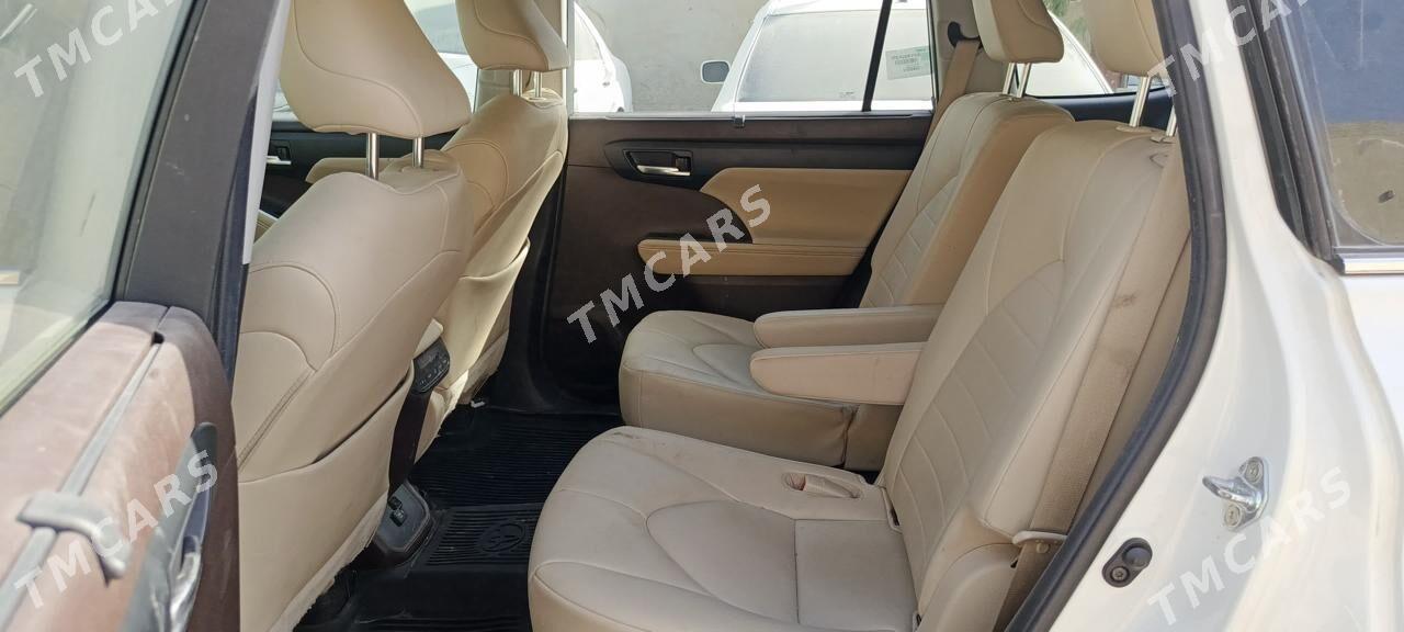 Toyota Highlander 2020 - 600 000 TMT - Ашхабад - img 2