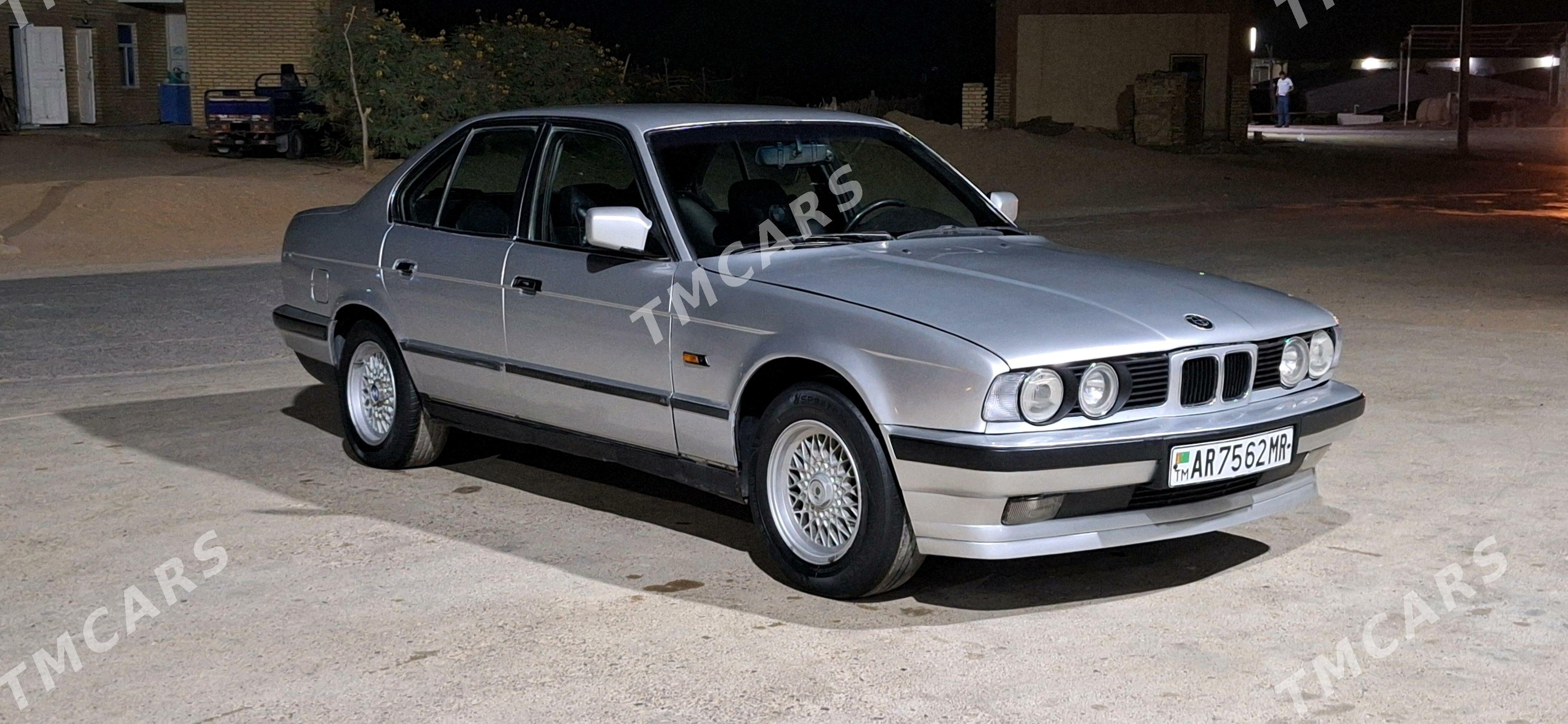 BMW 525 1991 - 45 000 TMT - Векильбазар - img 7
