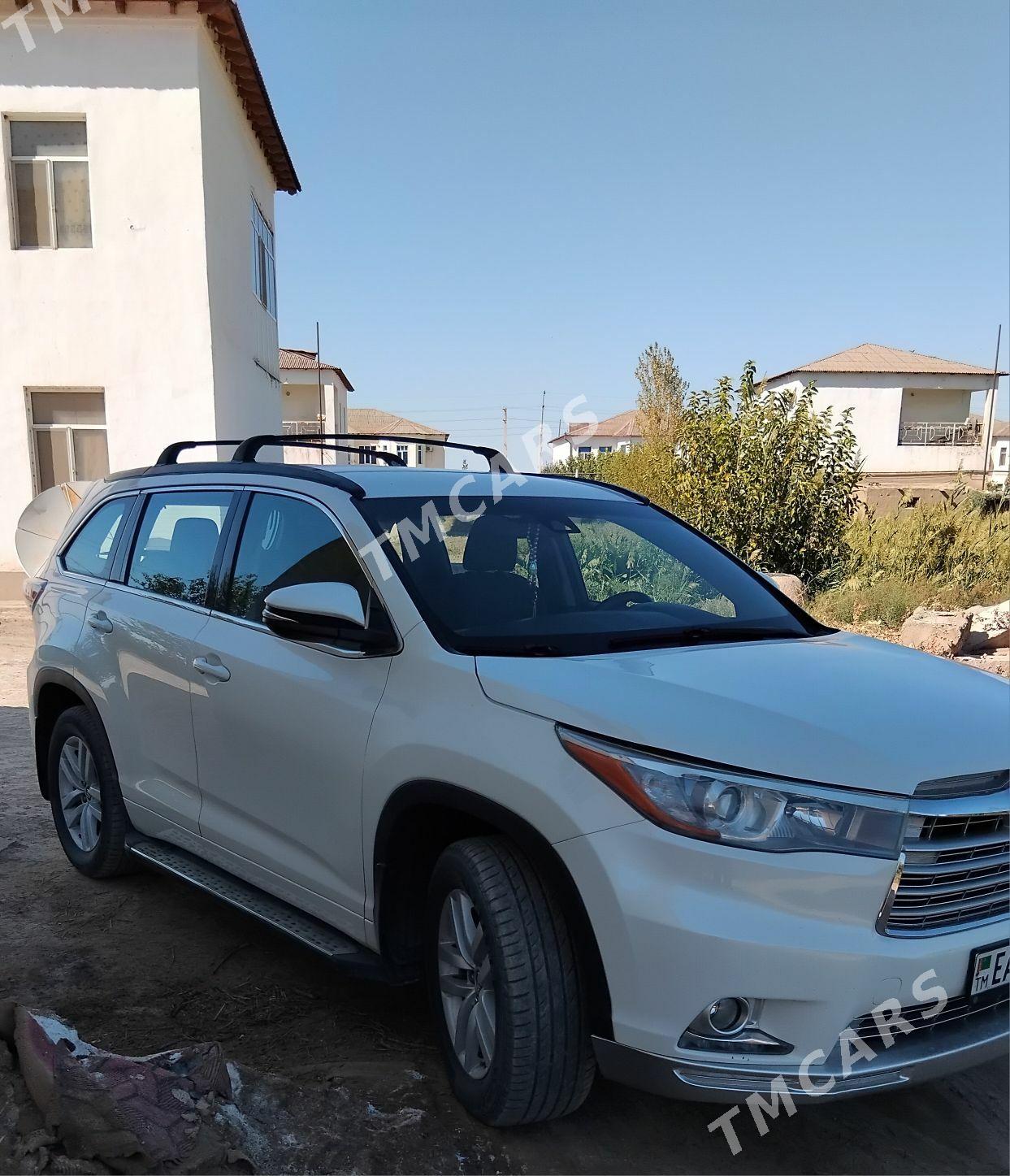 Toyota Highlander 2016 - 395 000 TMT - Gurbansoltan Eje - img 3