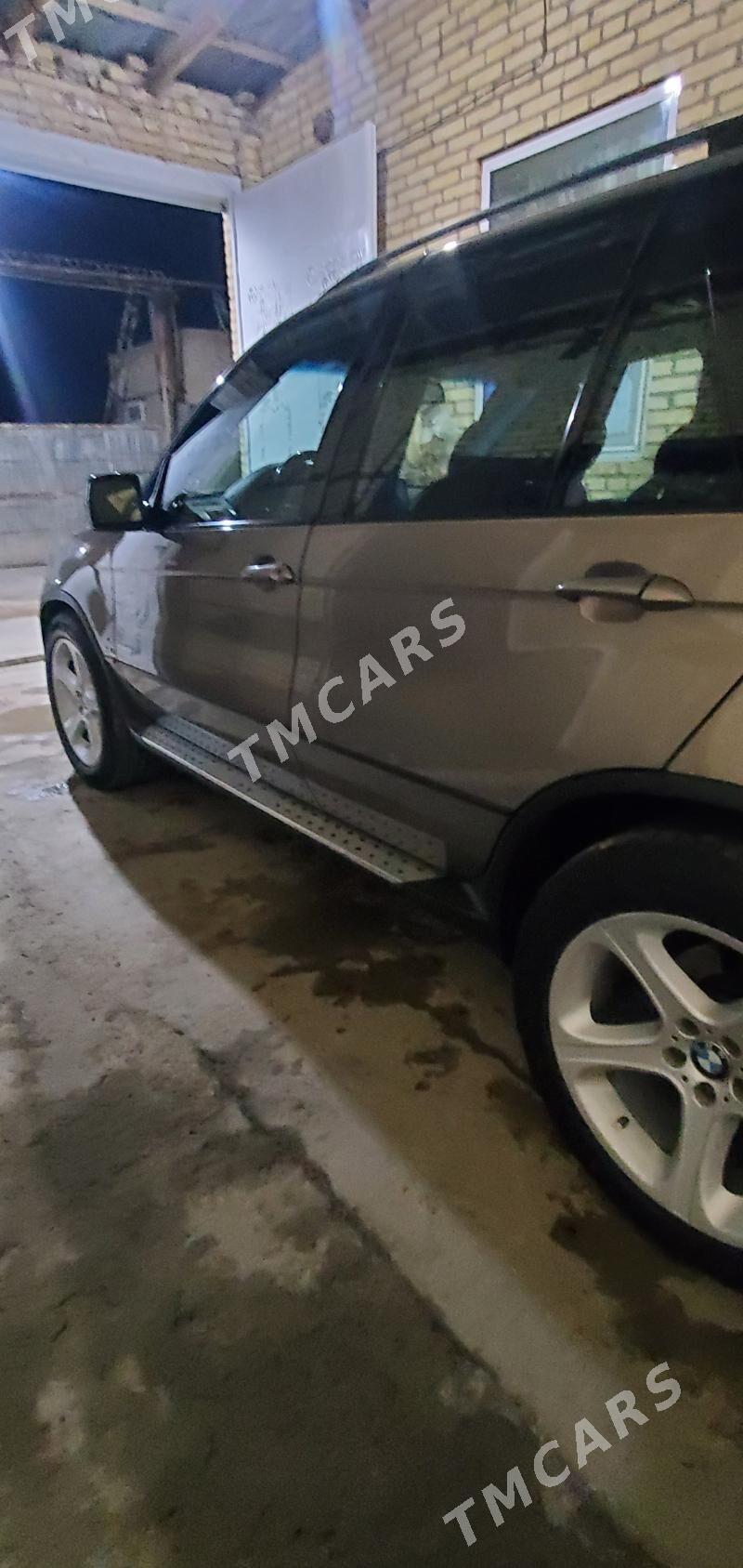 BMW X5 2005 - 140 000 TMT - Türkmenabat - img 3
