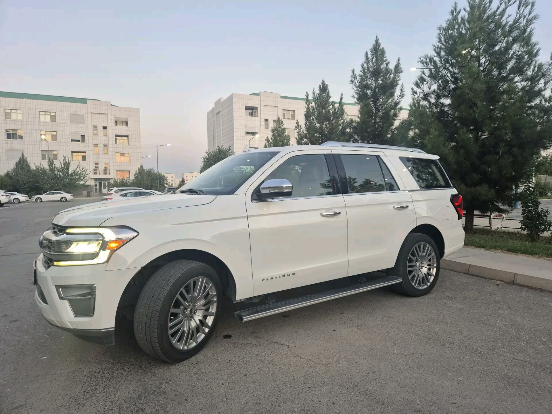 Ford Expedition 2023 - 940 000 TMT - Aşgabat - img 5