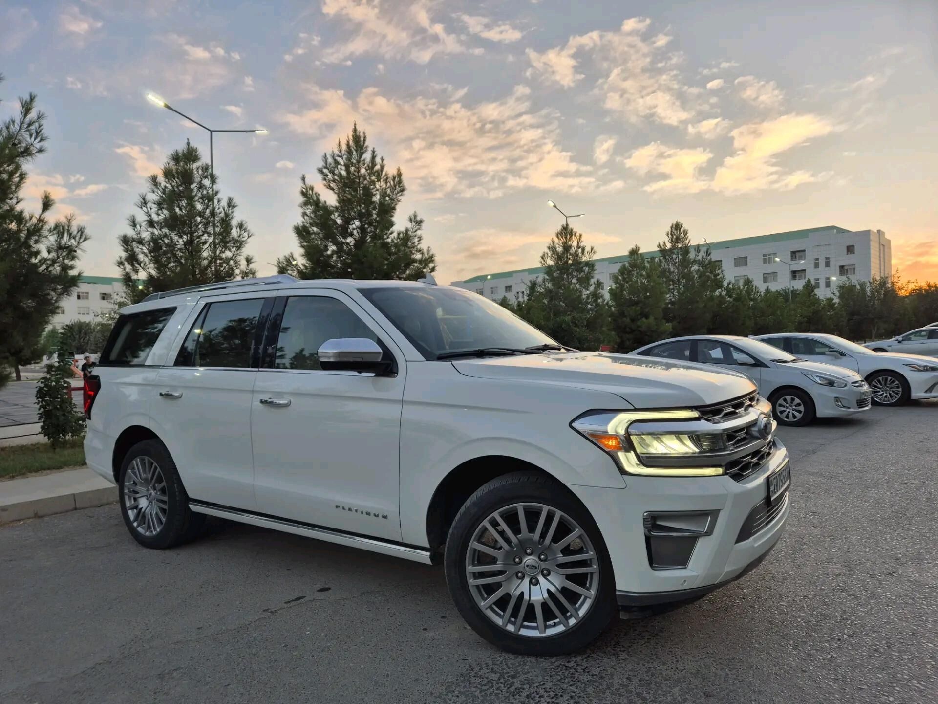Ford Expedition 2023 - 940 000 TMT - Aşgabat - img 4
