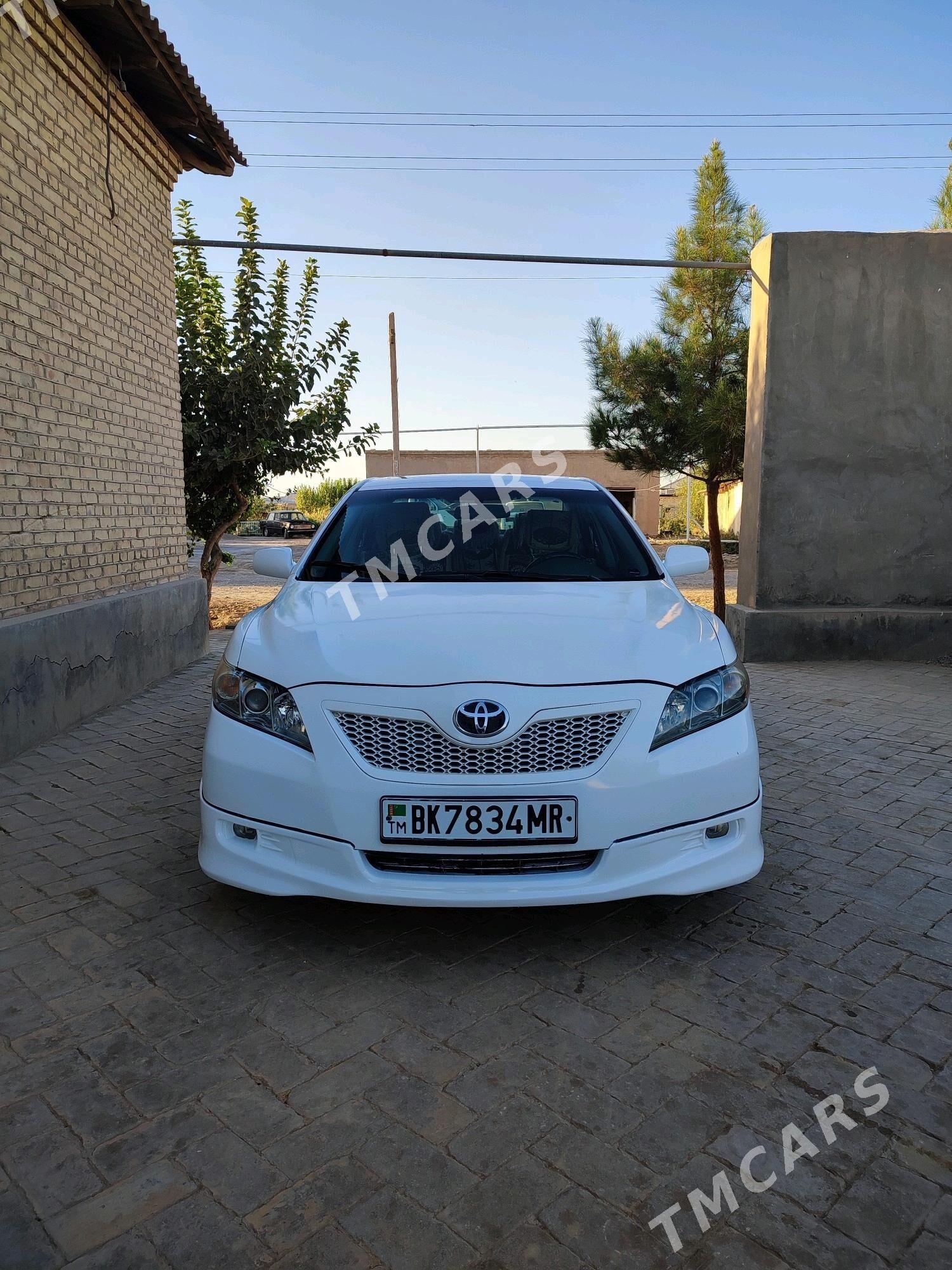 Toyota Camry 2008 - 190 000 TMT - Байрамали - img 8