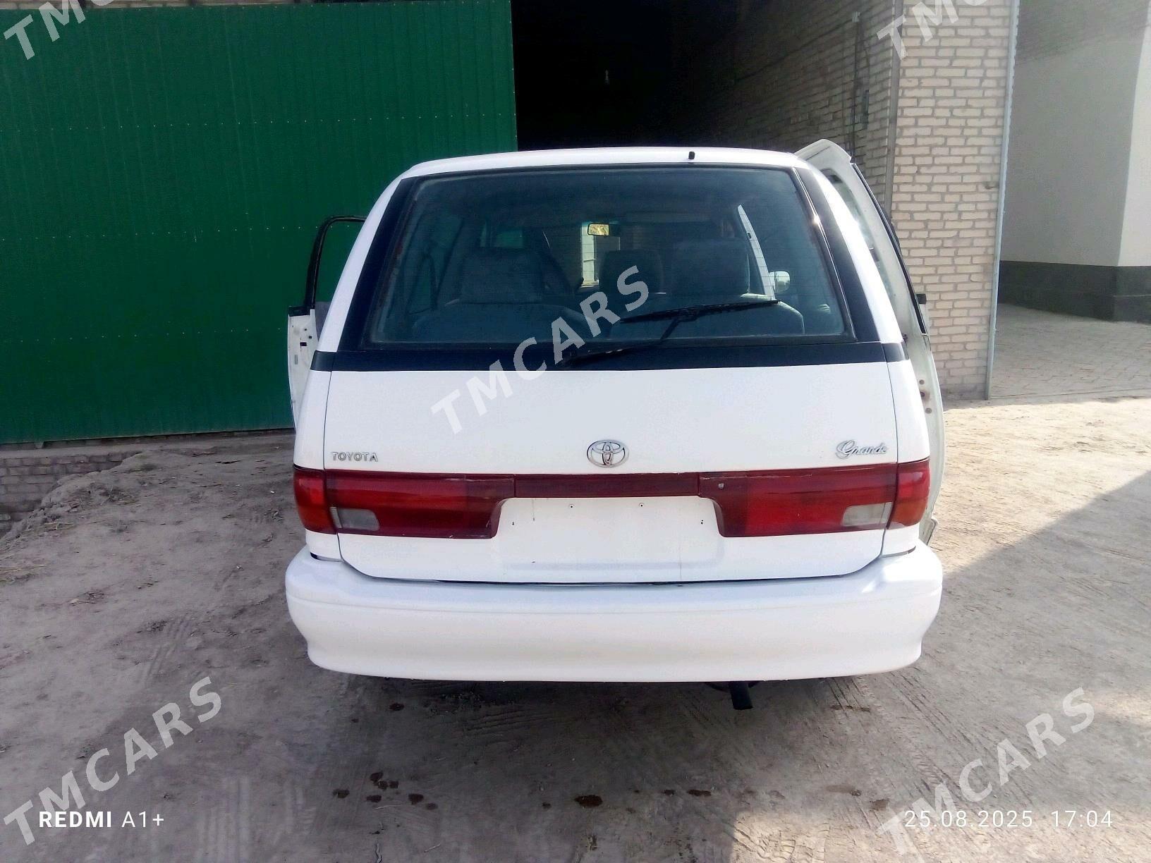 Toyota Previa 1991 - 85 000 TMT - Халач - img 4