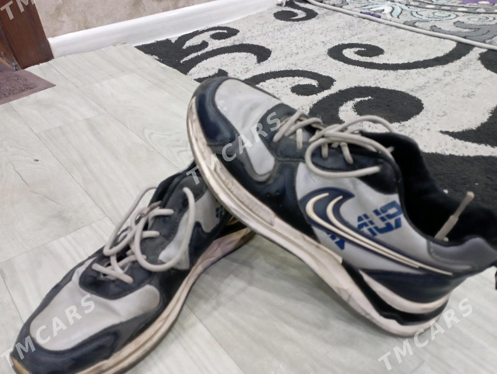 Nike Krasowka - Türkmenabat - img 2