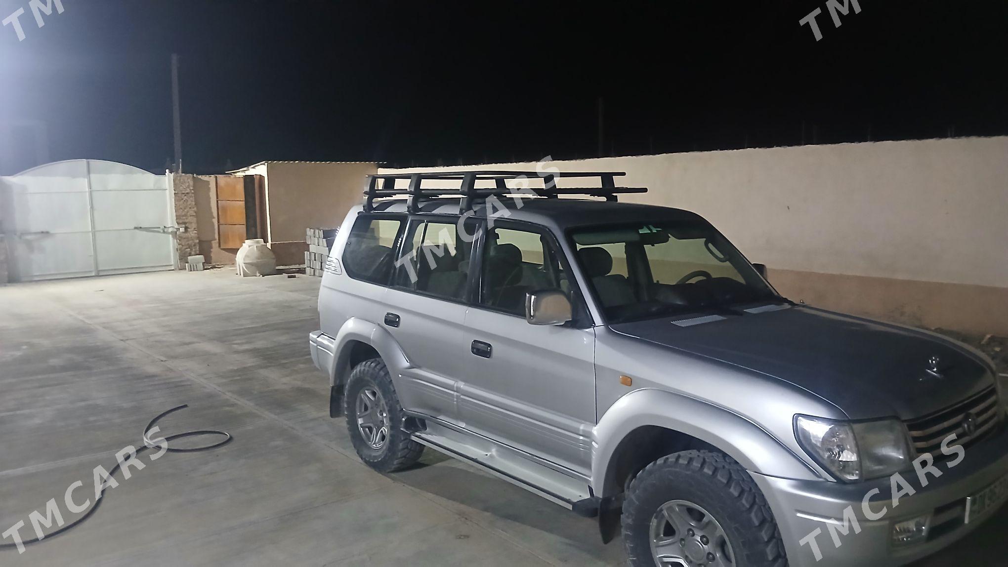 Toyota Land Cruiser Prado 2002 - 210 000 TMT - Ак-Бугдайский этрап - img 3