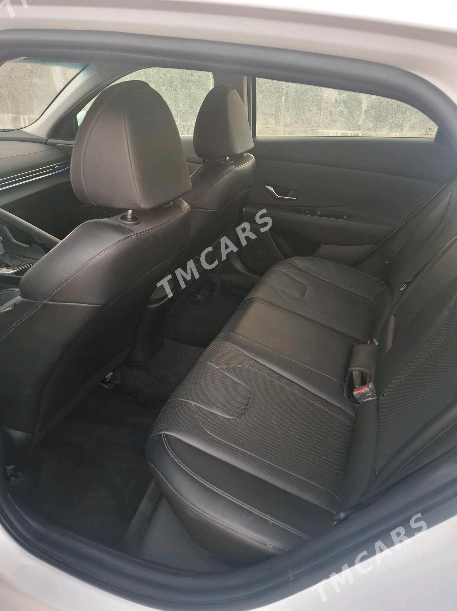 Hyundai Elantra 2022 - 270 000 TMT - Mary - img 4