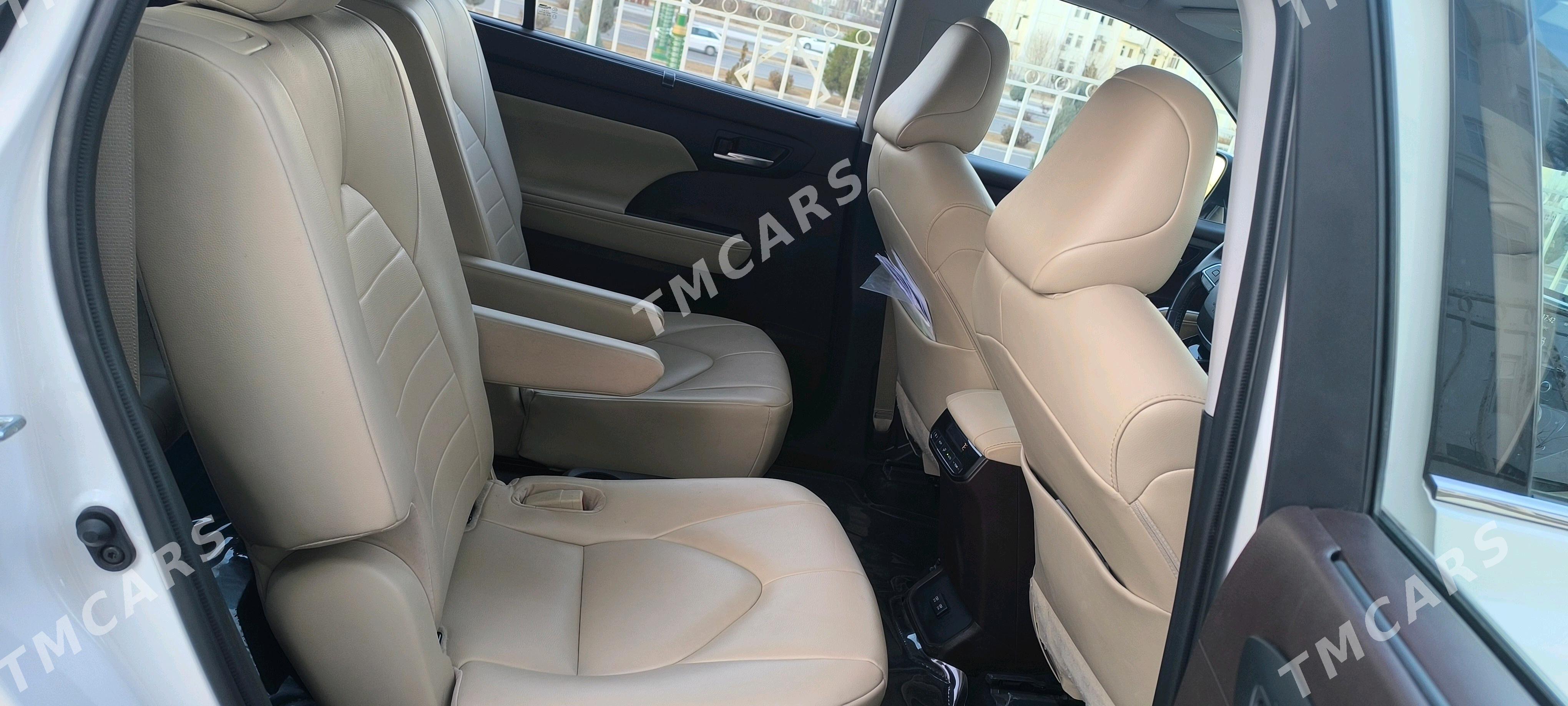 Toyota Highlander 2021 - 600 000 TMT - Parahat 8 - img 3