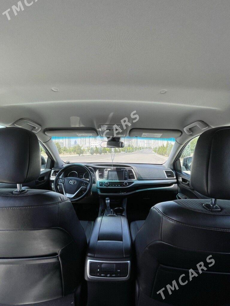 Toyota Highlander 2017 - 400 000 TMT - Aşgabat - img 8