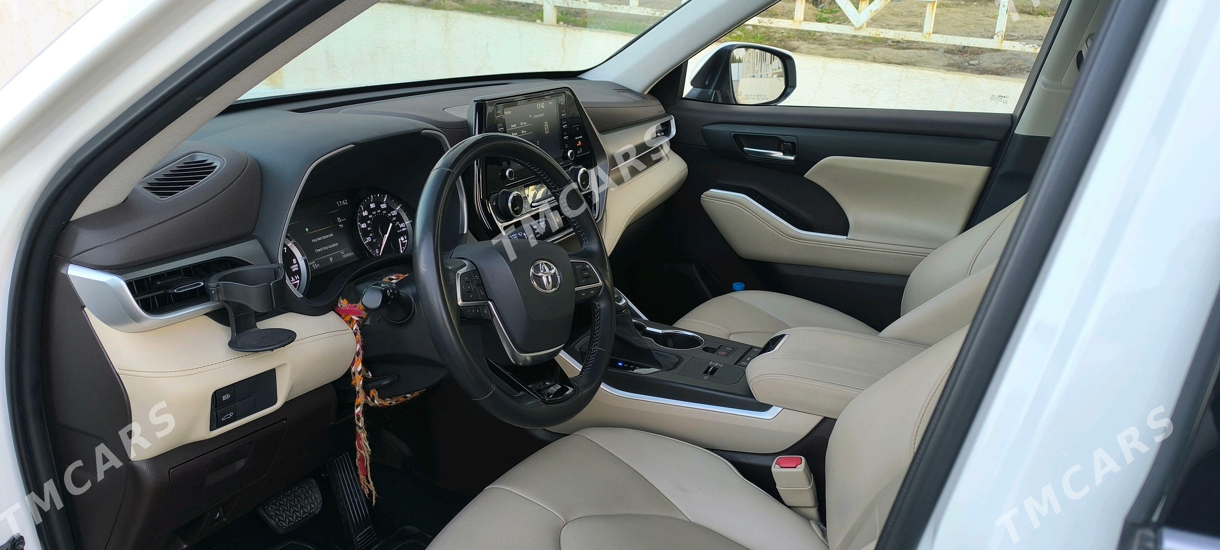 Toyota Highlander 2021 - 600 000 TMT - Parahat 8 - img 6
