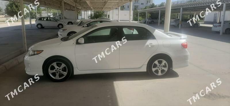 Toyota Corolla 2011 - 165 000 TMT - Кëши - img 4