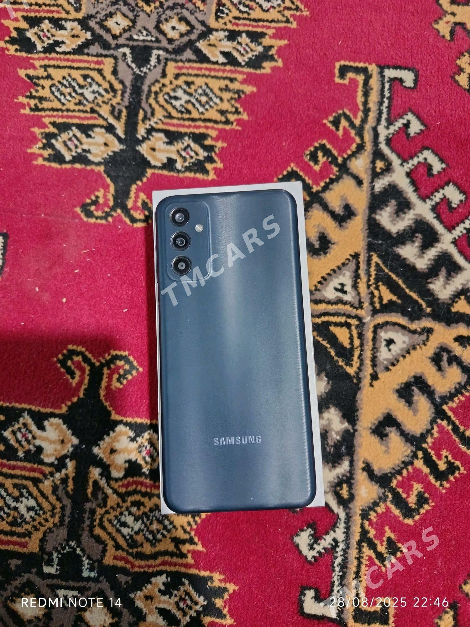 Samsung F13 - Теджен - img 4