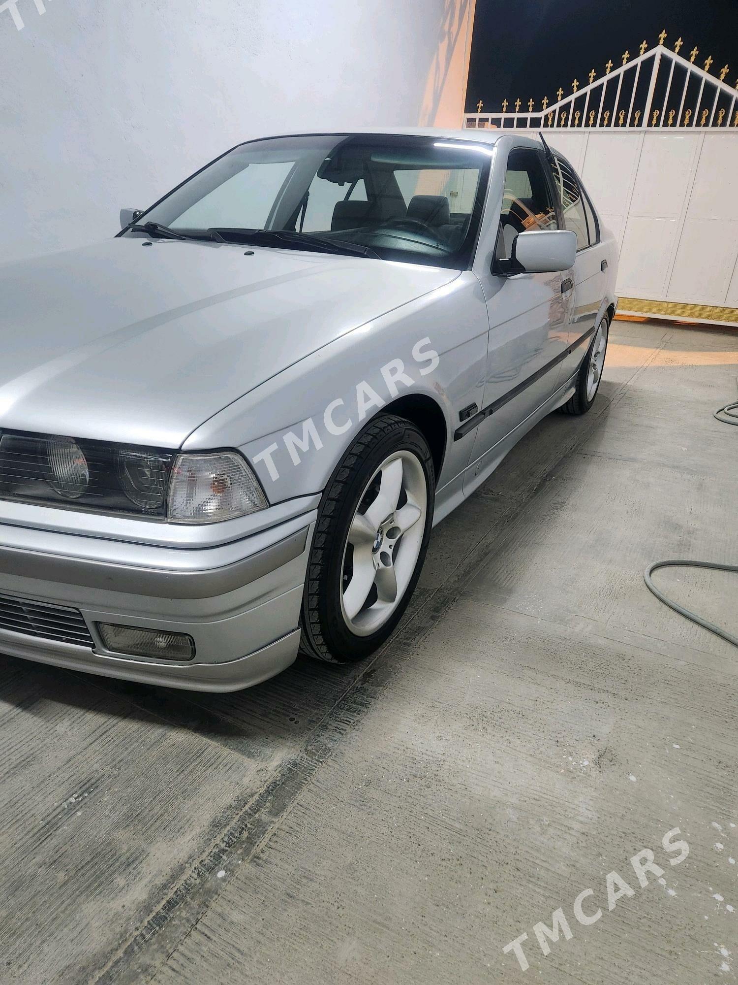 BMW 3 Series 1994 - 70 000 TMT - Анев - img 4