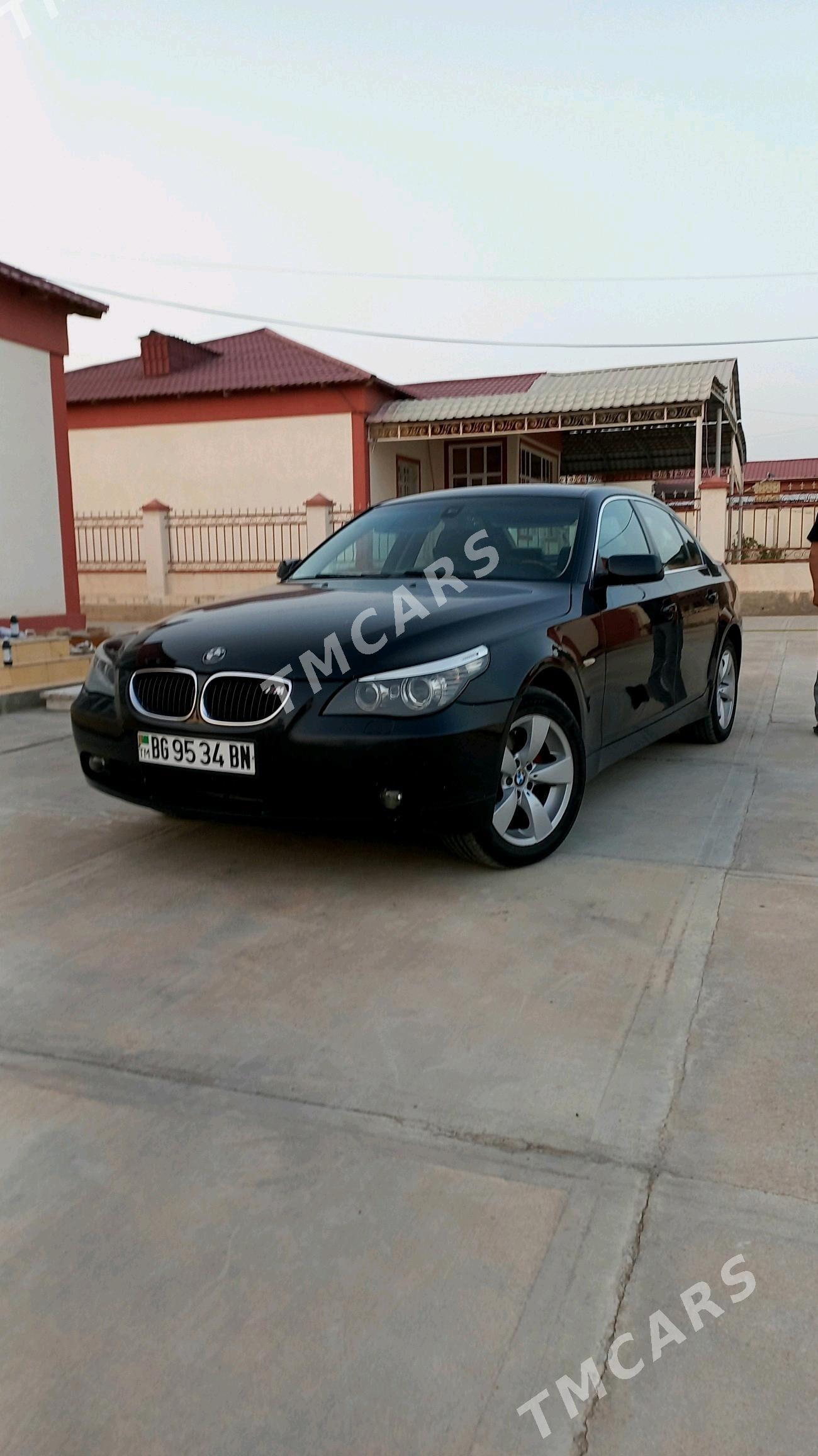 BMW E60 2004 - 160 000 TMT - Балканабат - img 2