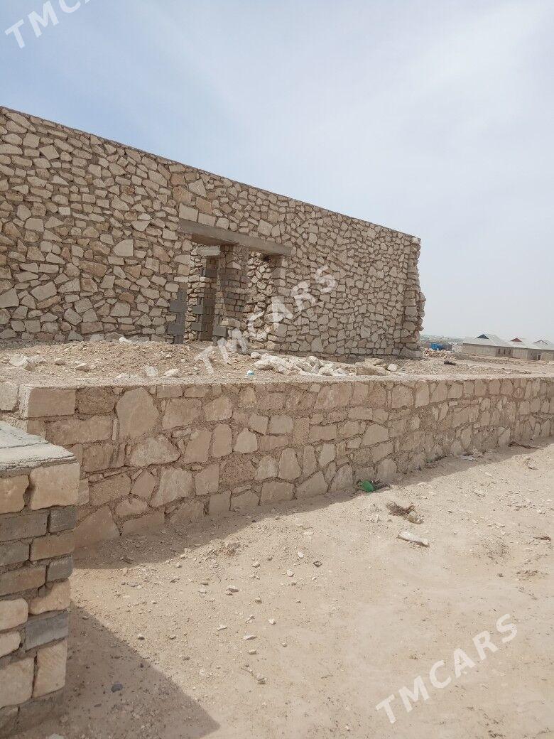 Akdasda satlyk jay - Туркменбаши - img 2