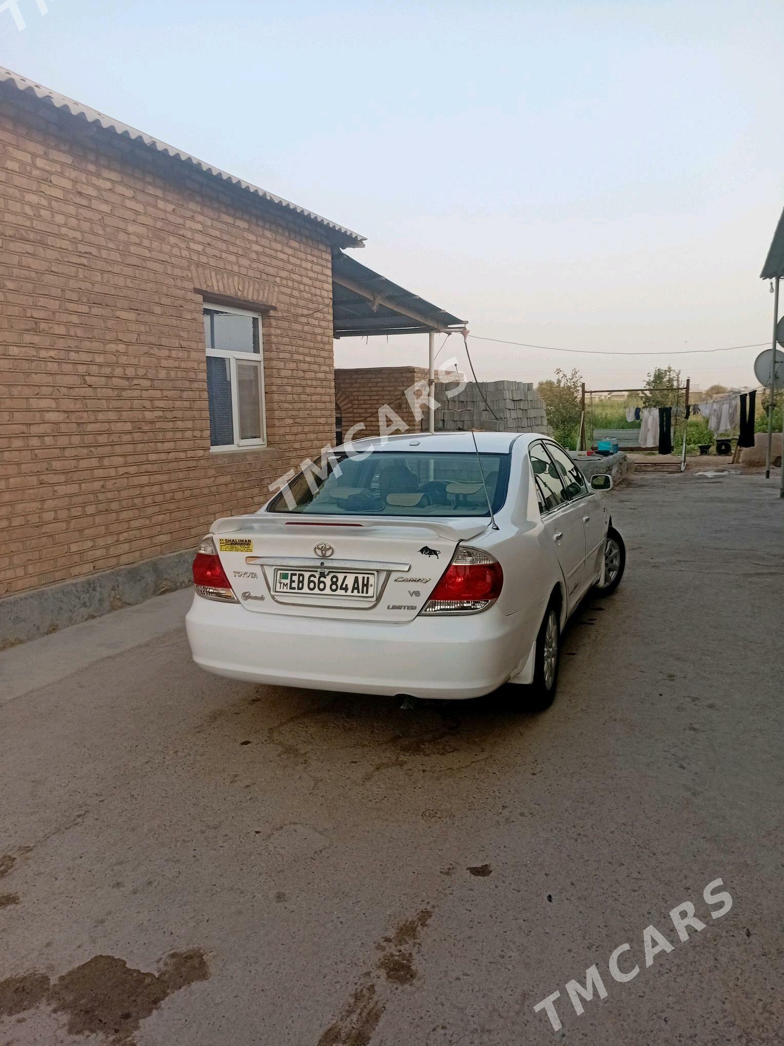 Toyota Camry 2004 - 150 000 TMT - Tejen - img 2