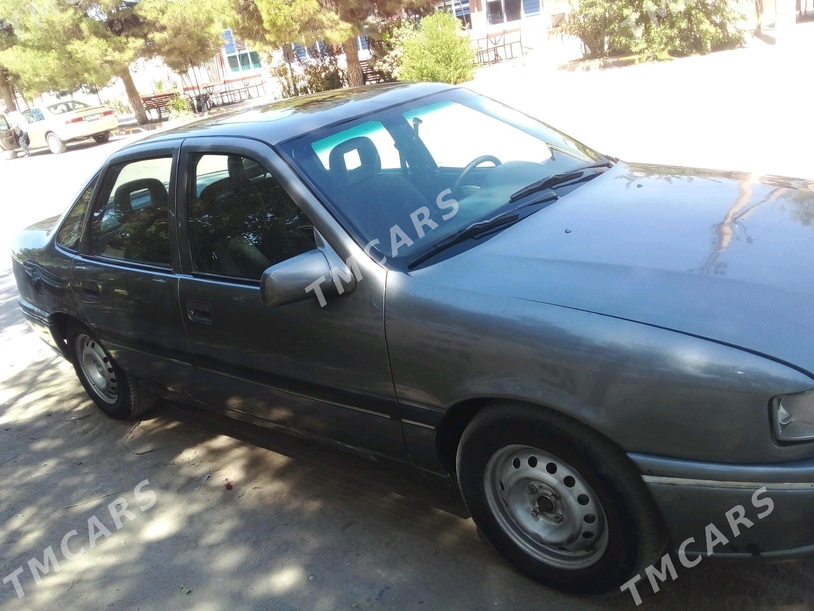 Opel Vectra 1994 - 20 000 TMT - Saýat - img 2